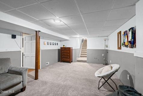 9 Haviland Drive Schenectady NY 12302