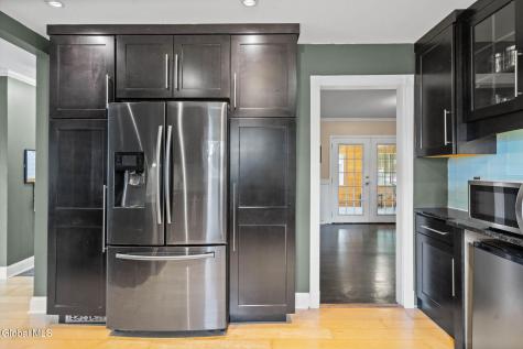 9 Haviland Drive Schenectady NY 12302