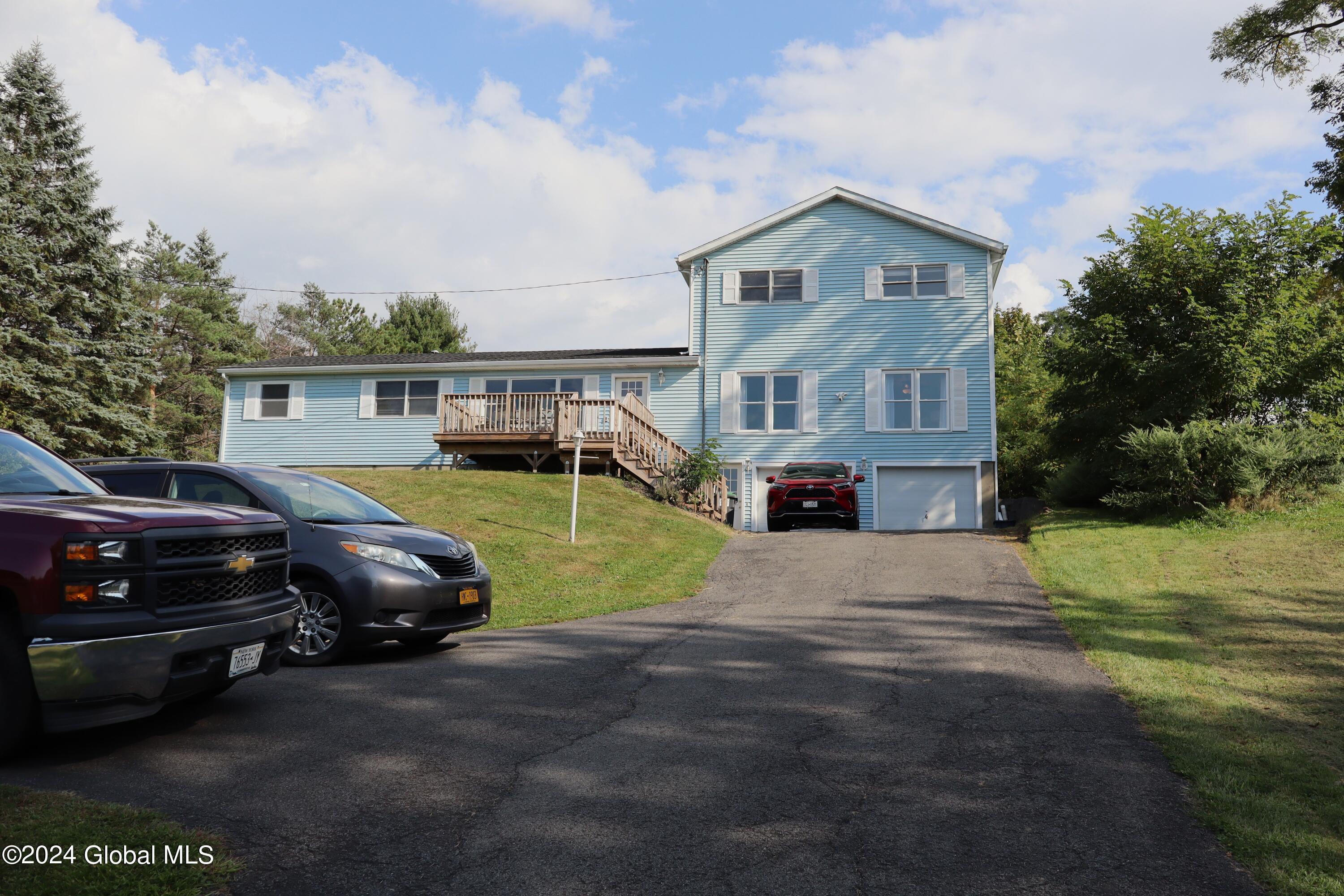 49 Abbott Drive Poestenkill NY 12140