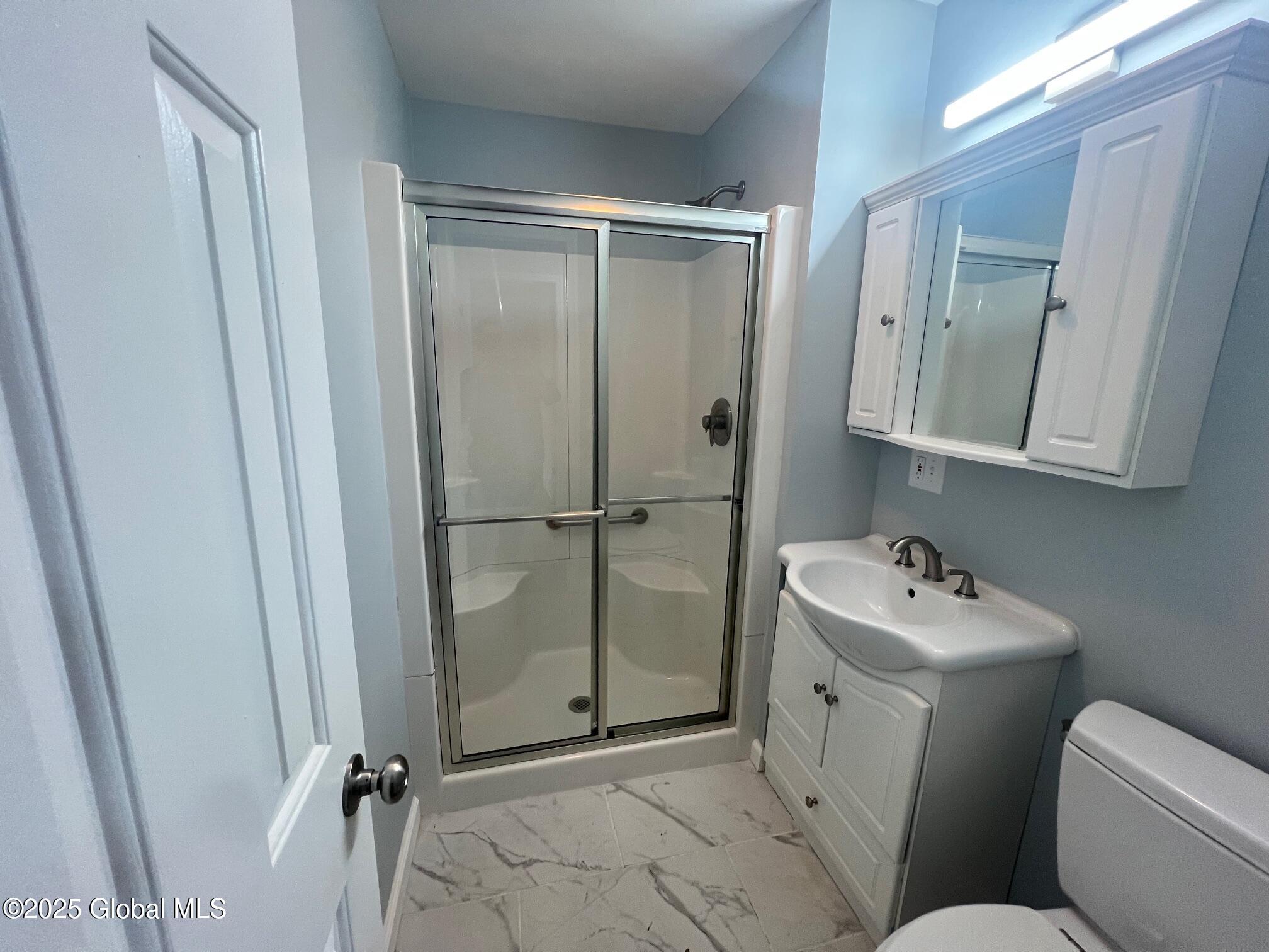 24 Canton Street Schenectady NY 12304