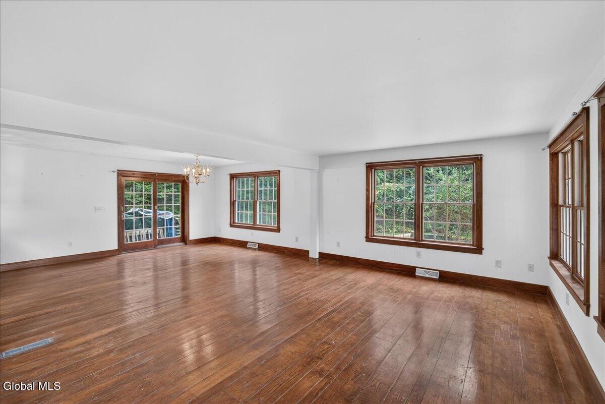 214 W Milton Road Ballston Spa NY 12020