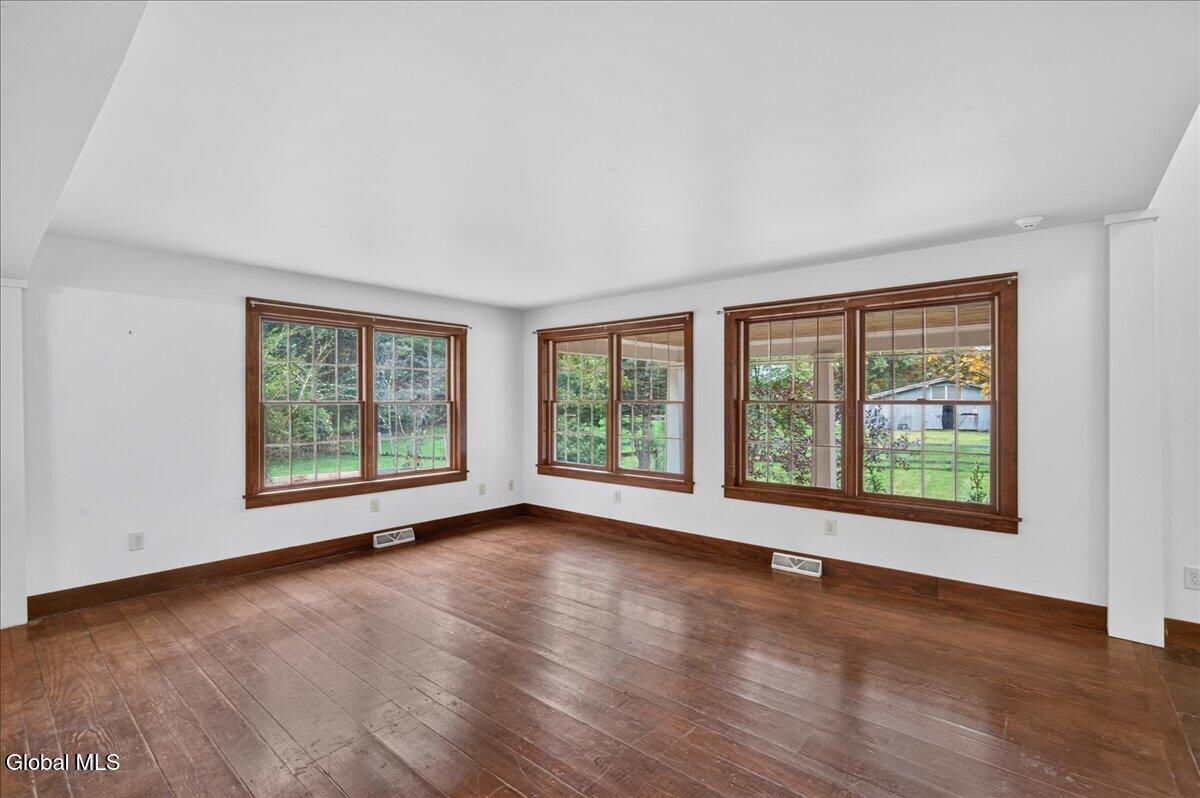 214 W Milton Road Ballston Spa NY 12020