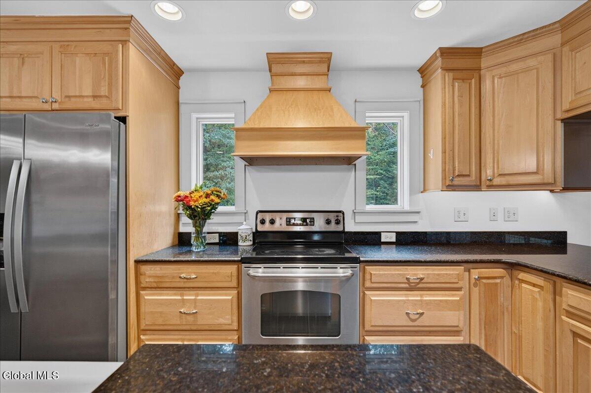 214 W Milton Road Ballston Spa NY 12020