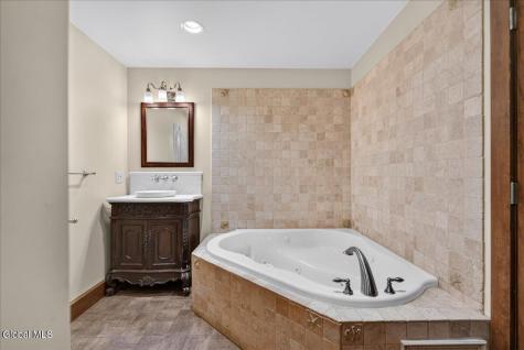 214 W Milton Road Ballston Spa NY 12020