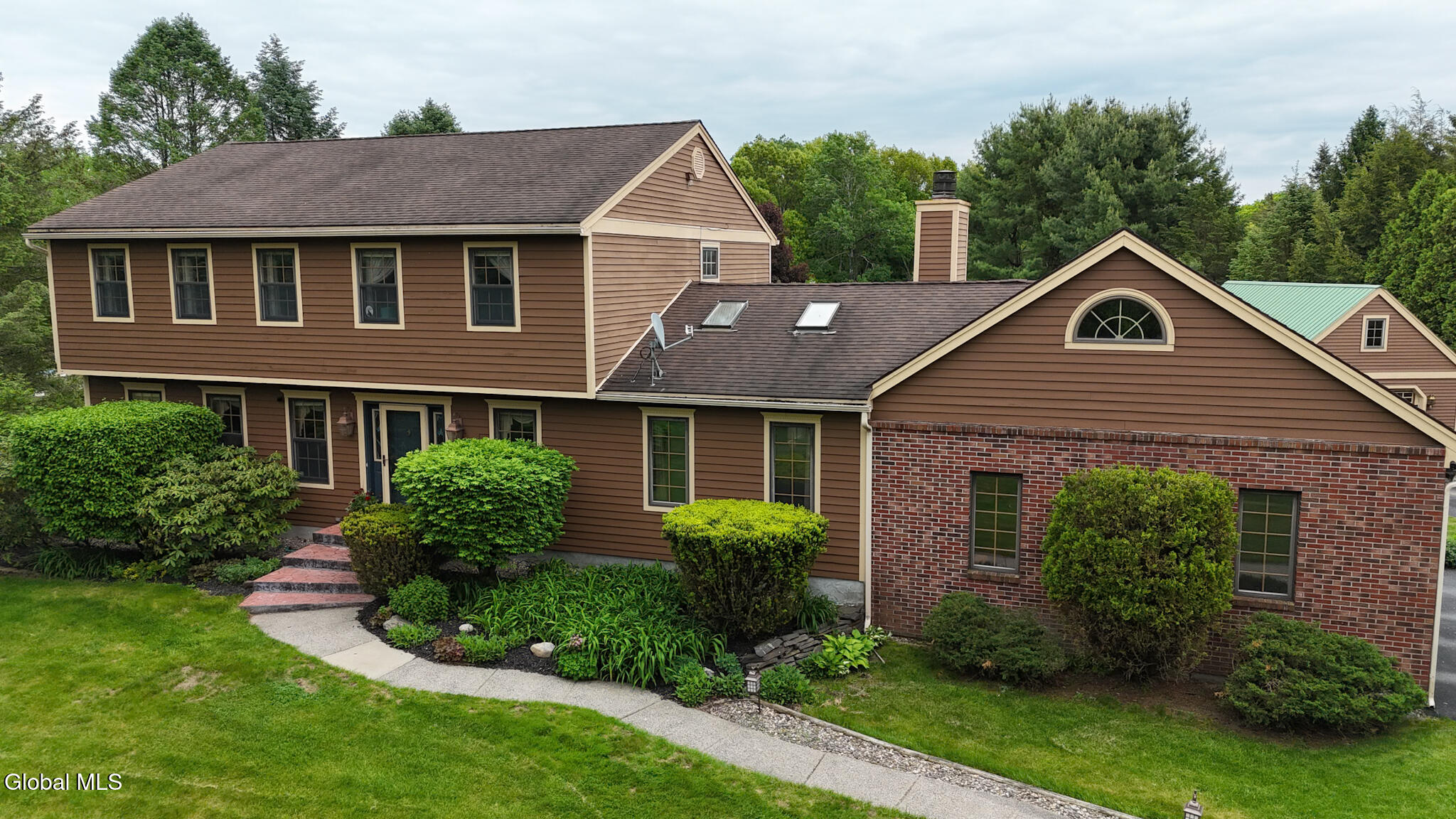 216 Anthony Road Clifton Park NY 12065