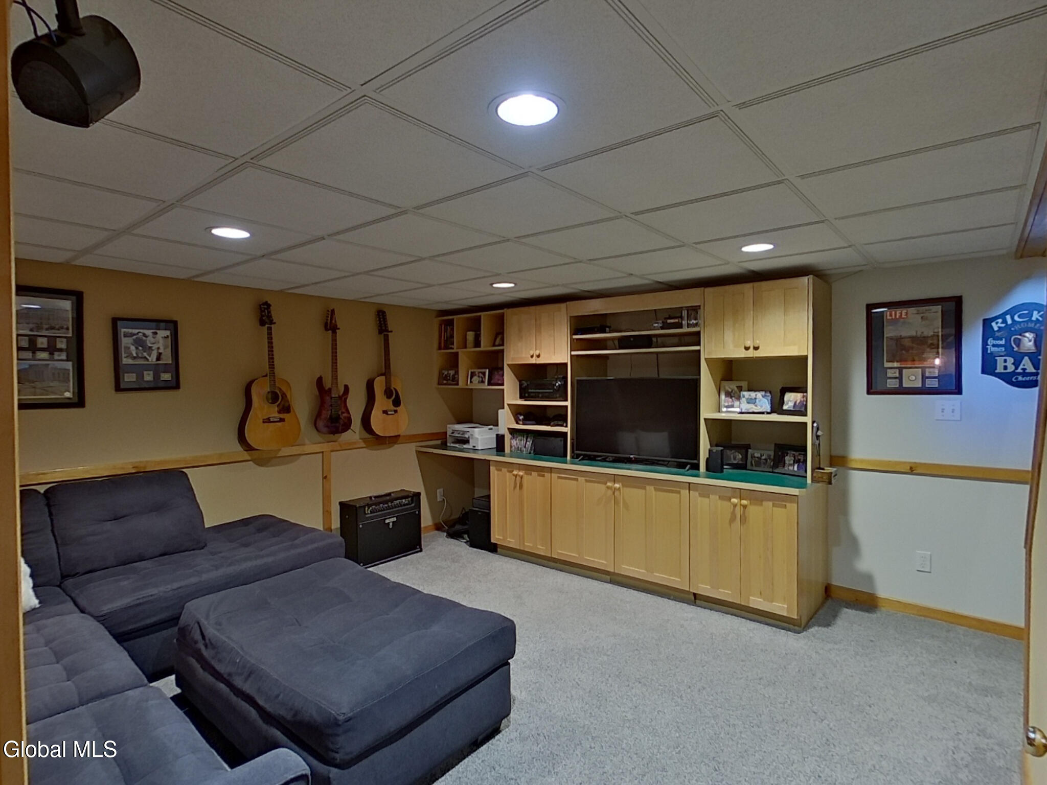 216 Anthony Road Clifton Park NY 12065