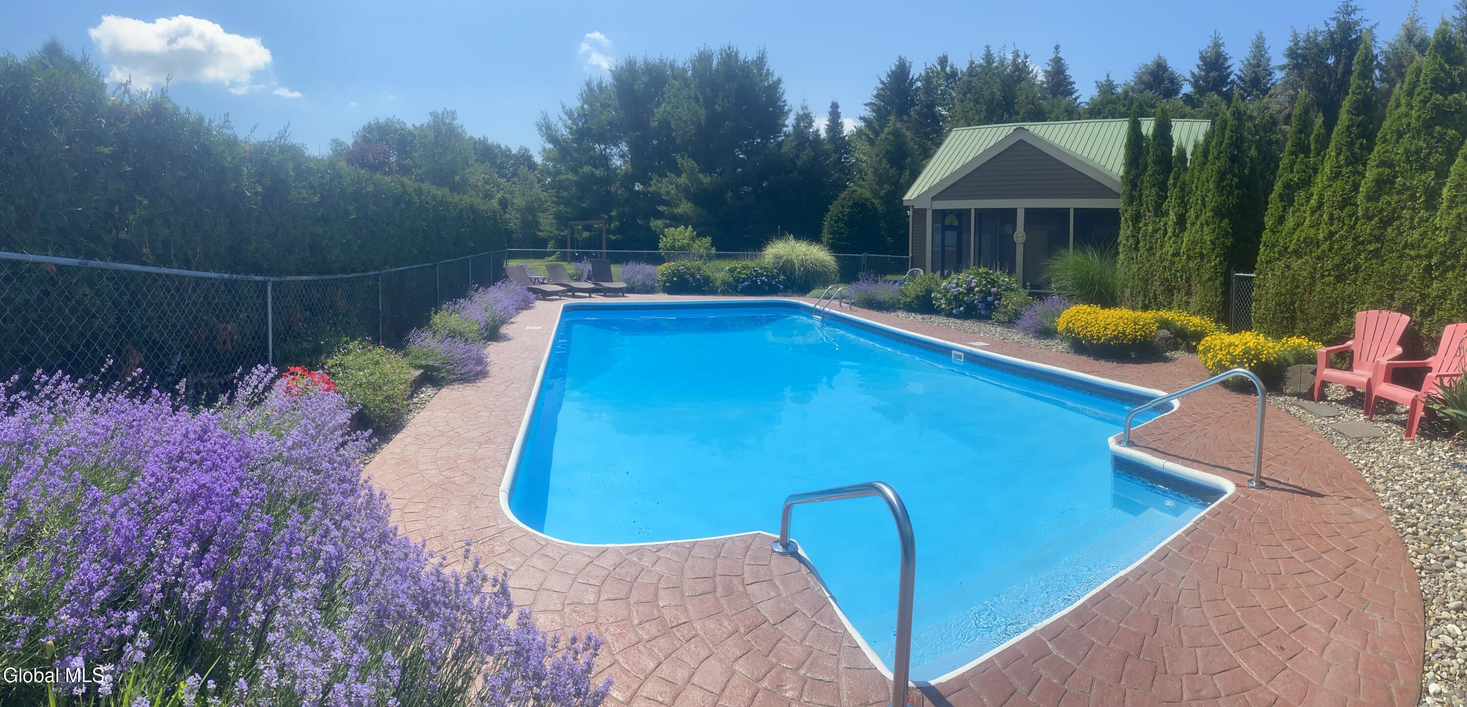 216 Anthony Road Clifton Park NY 12065