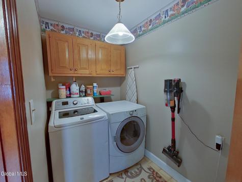 216 Anthony Road Clifton Park NY 12065