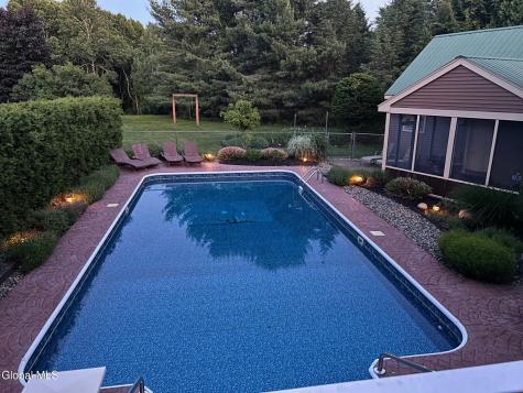 216 Anthony Road Clifton Park NY 12065