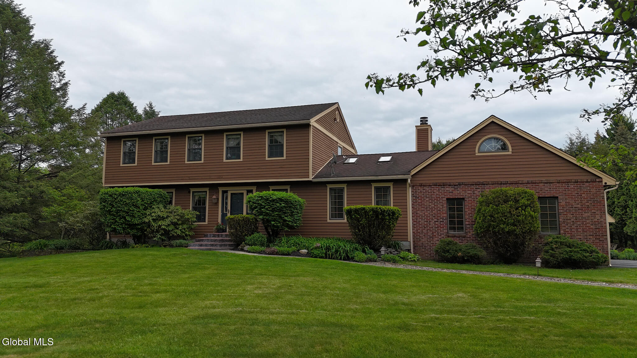 216 Anthony Road Clifton Park NY 12065