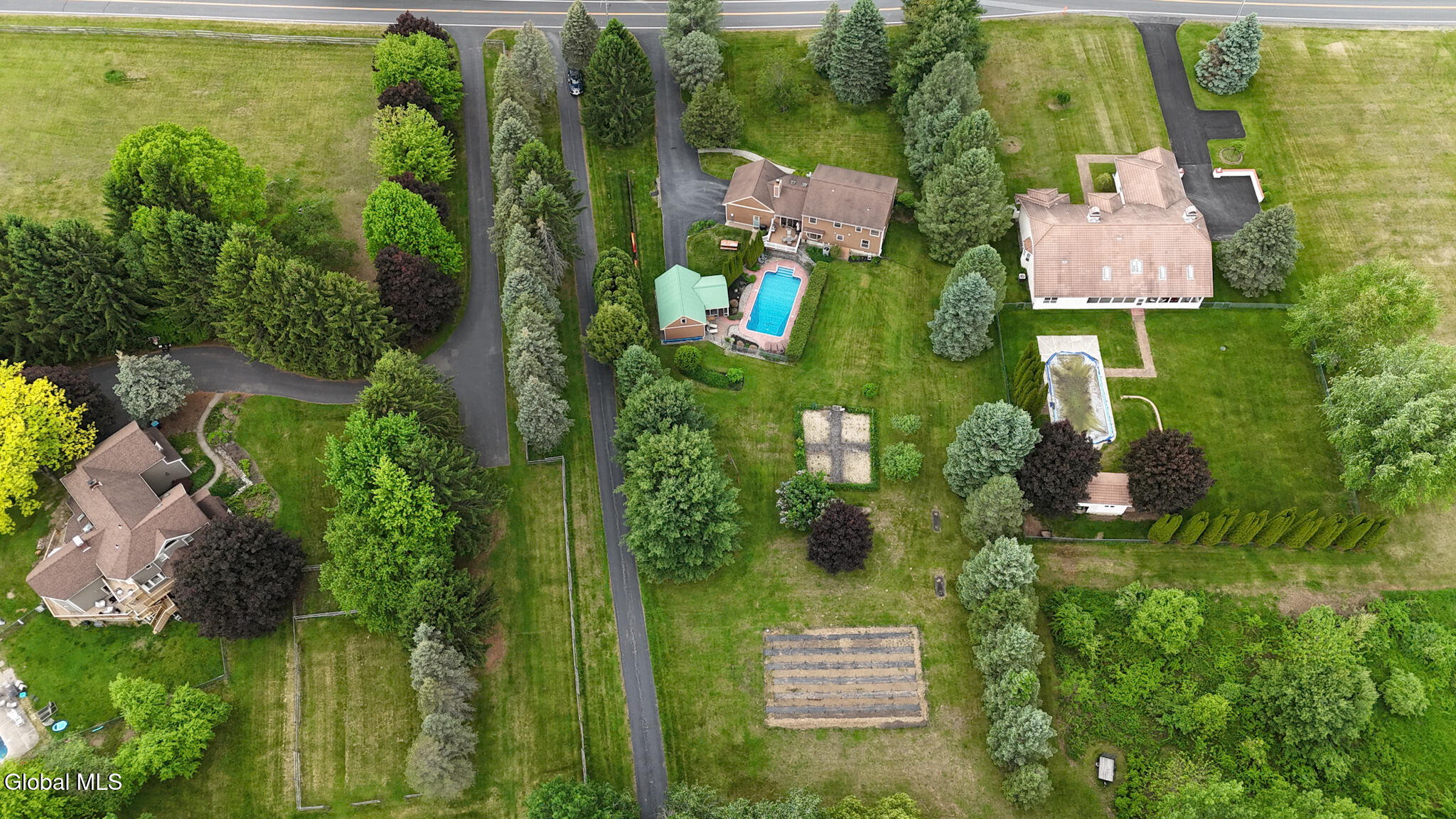 216 Anthony Road Clifton Park NY 12065