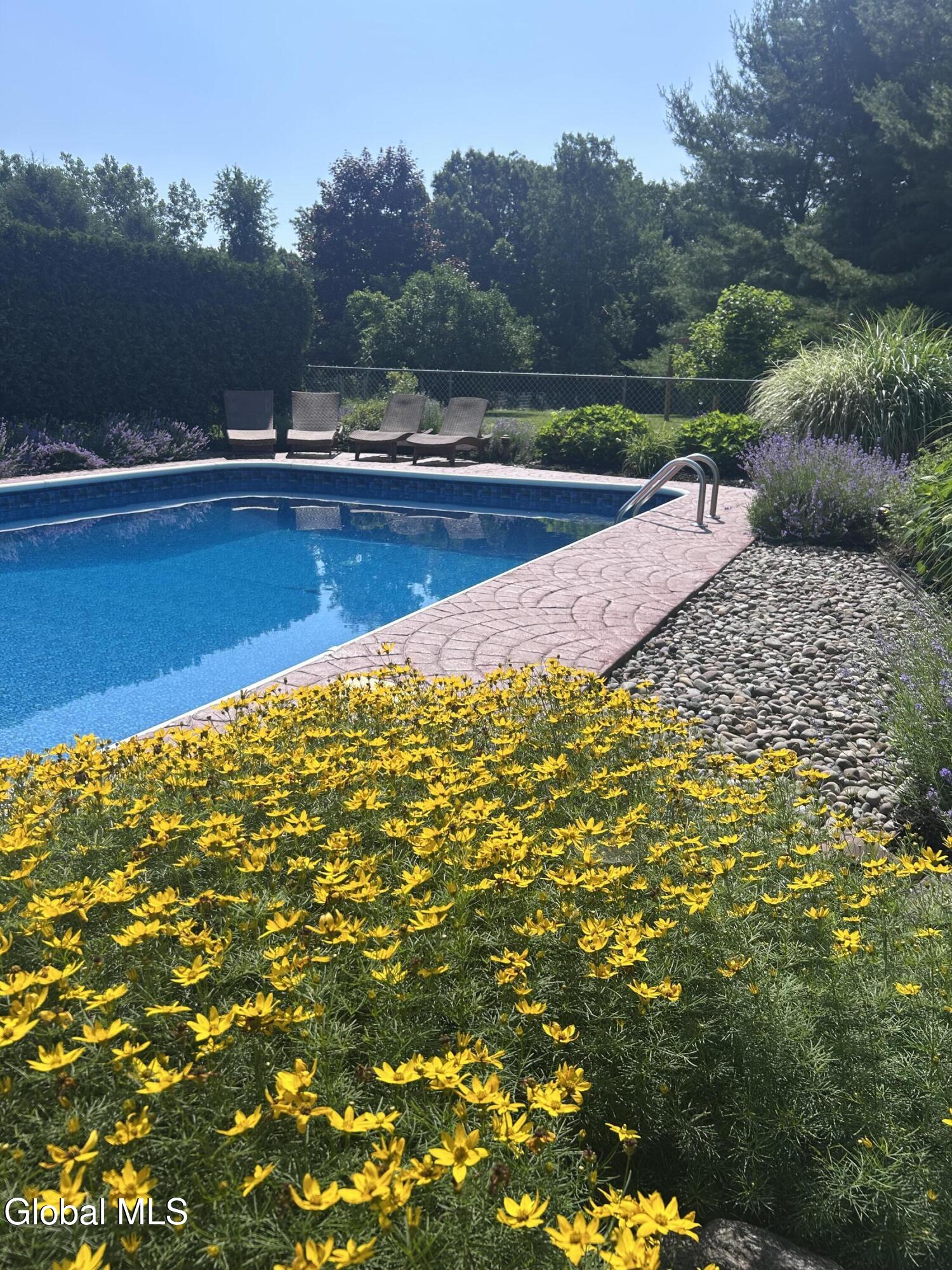 216 Anthony Road Clifton Park NY 12065