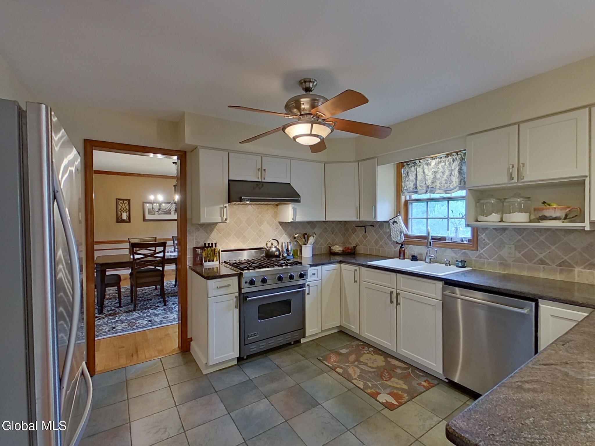 216 Anthony Road Clifton Park NY 12065