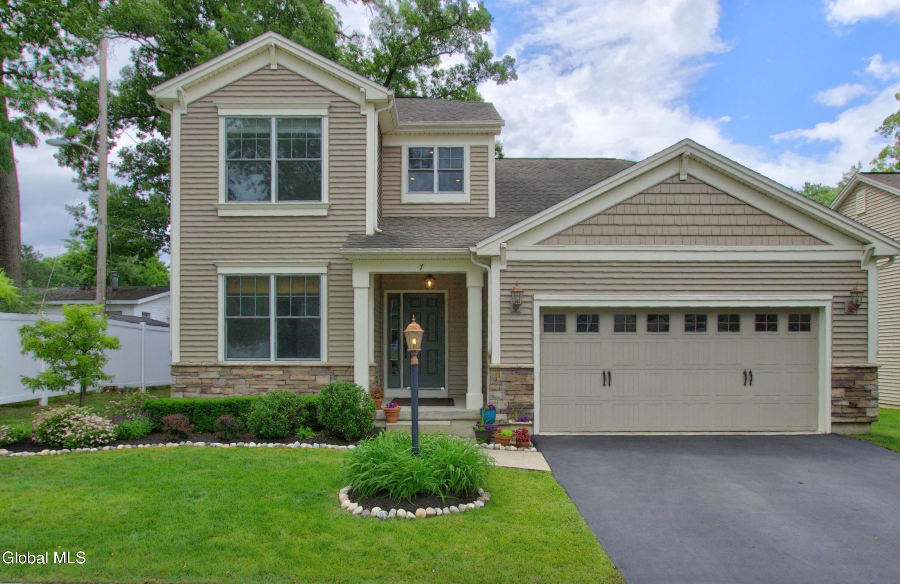 7 Mckenzie Way Saratoga Springs NY 12866