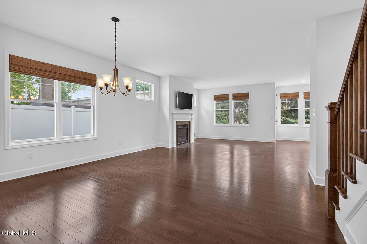 7 Mckenzie Way Saratoga Springs NY 12866
