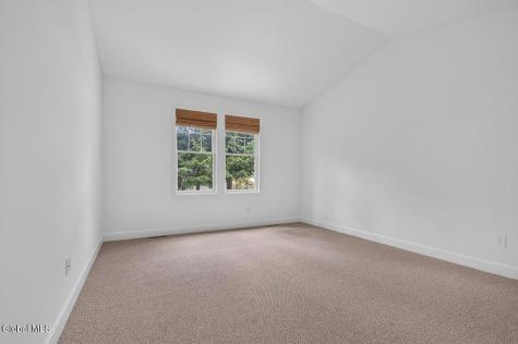 7 Mckenzie Way Saratoga Springs NY 12866