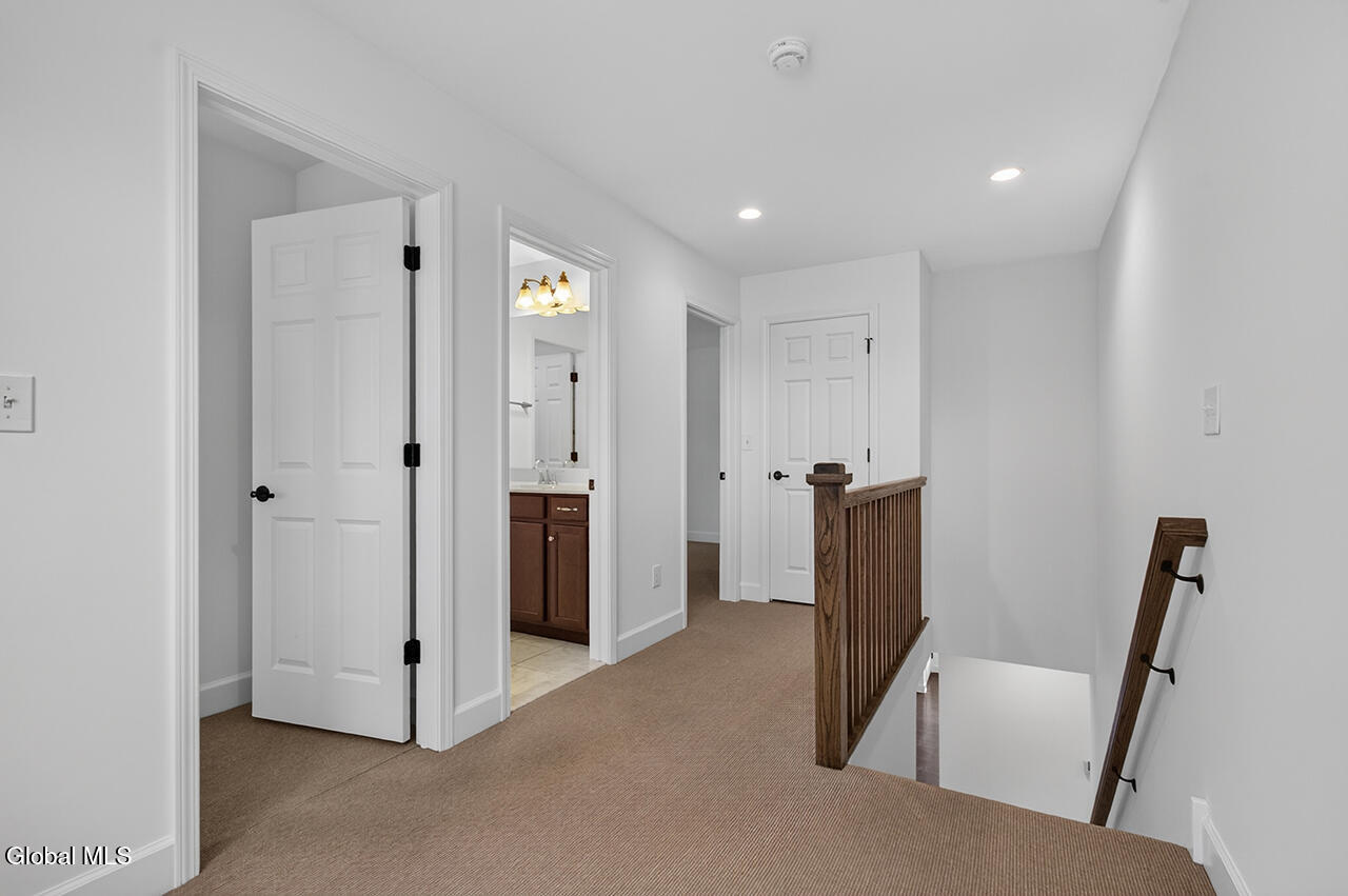 7 Mckenzie Way Saratoga Springs NY 12866