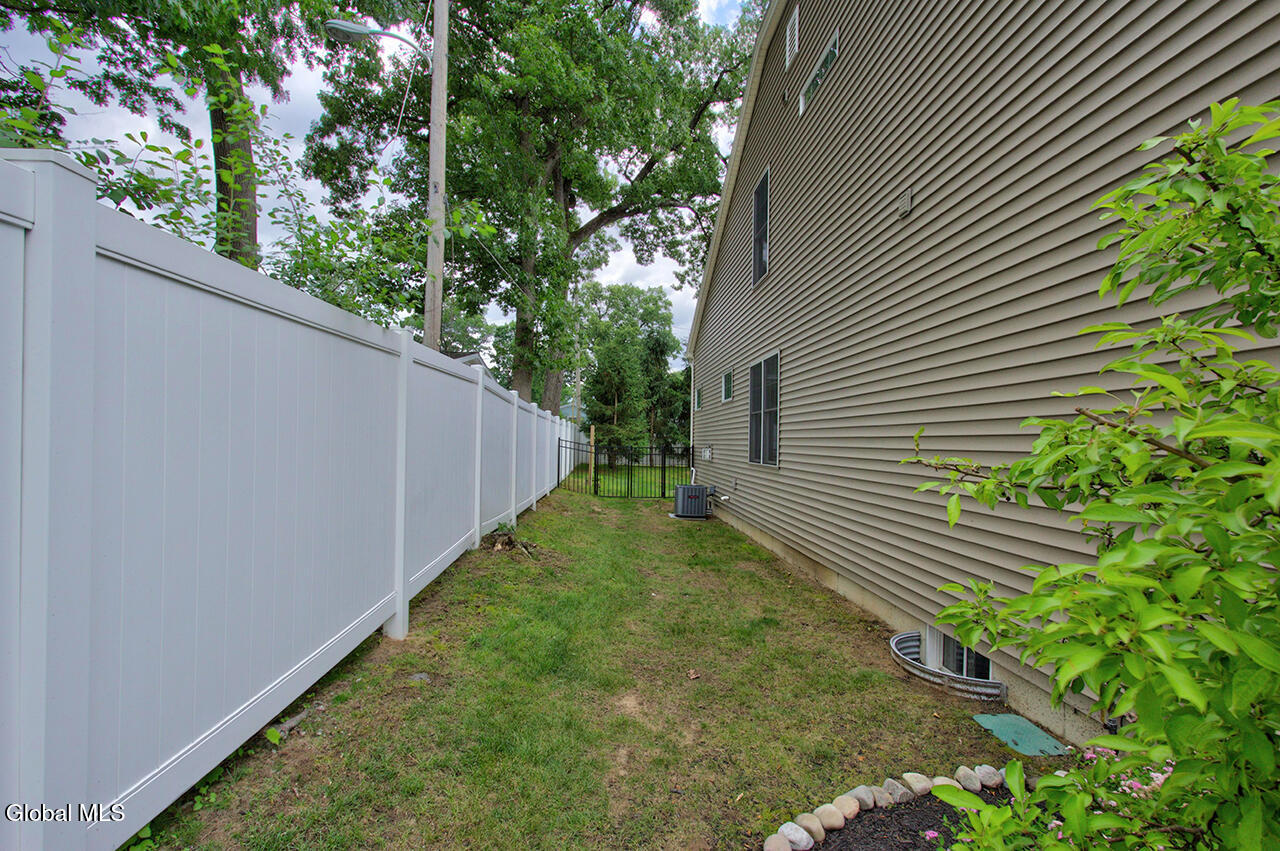 7 Mckenzie Way Saratoga Springs NY 12866