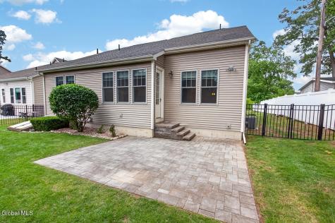 7 Mckenzie Way Saratoga Springs NY 12866