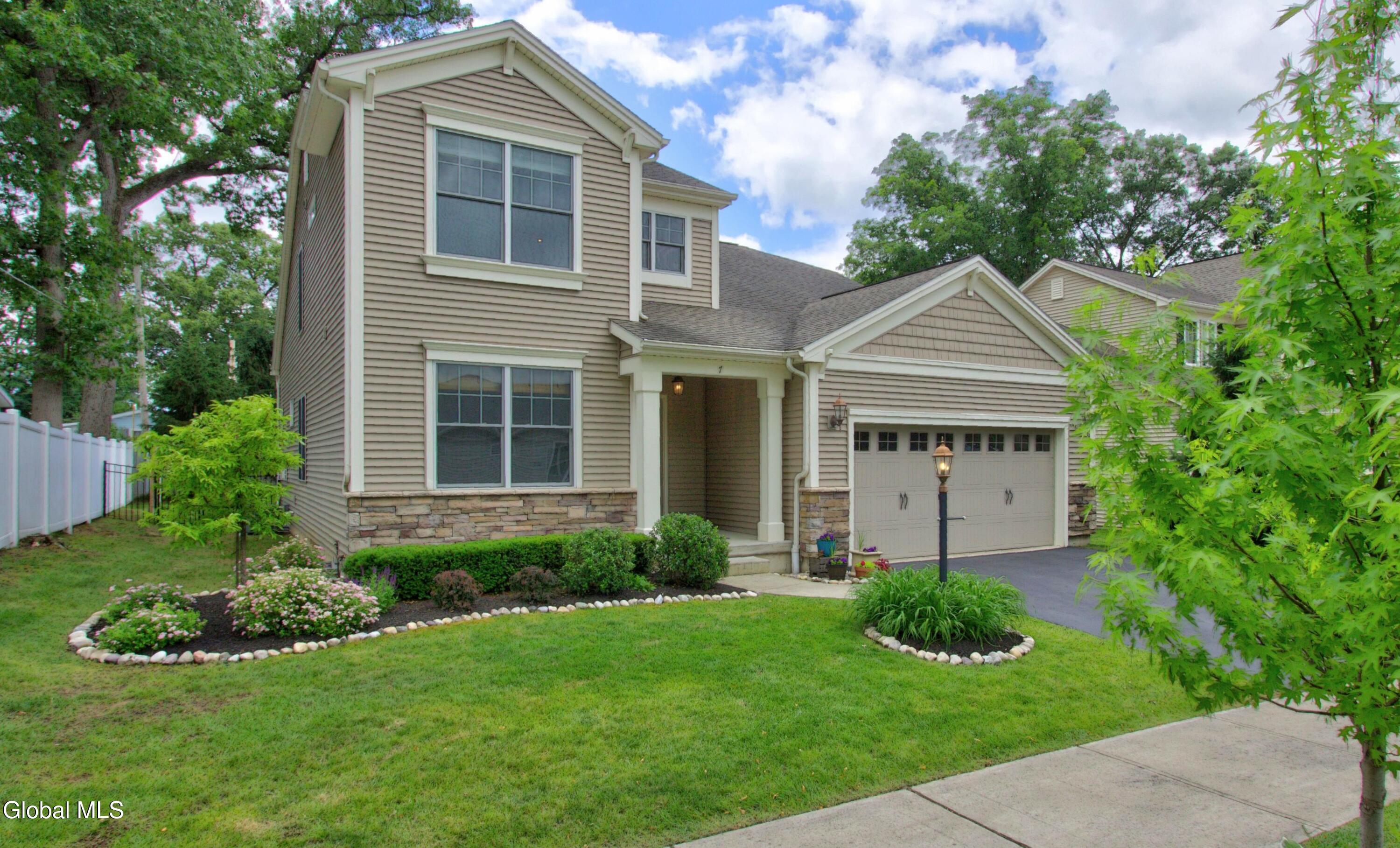 7 Mckenzie Way Saratoga Springs NY 12866