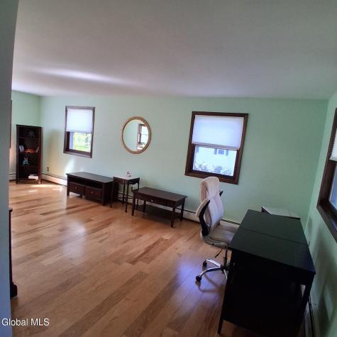 17 Cider Mill Drive Clifton Park NY 12065