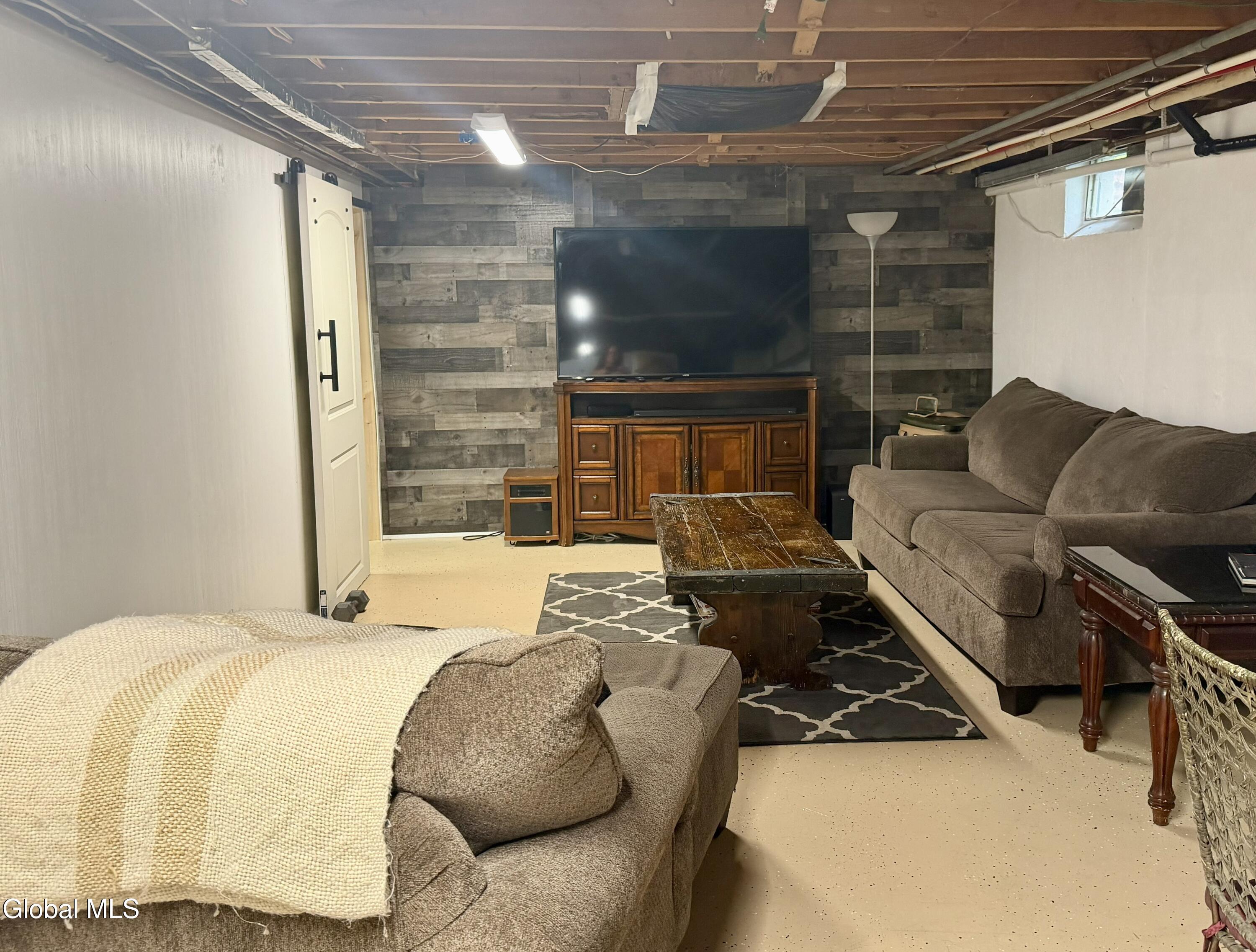110 Country Ridge Court Amsterdam NY 12010