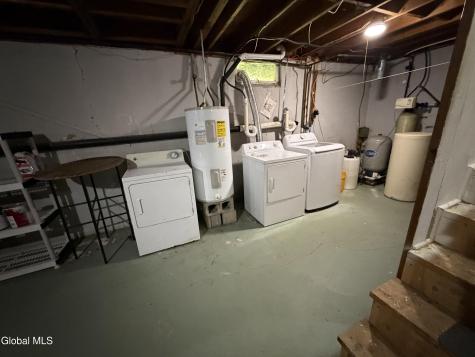 52 Brightman Road Mechanicville NY 12118