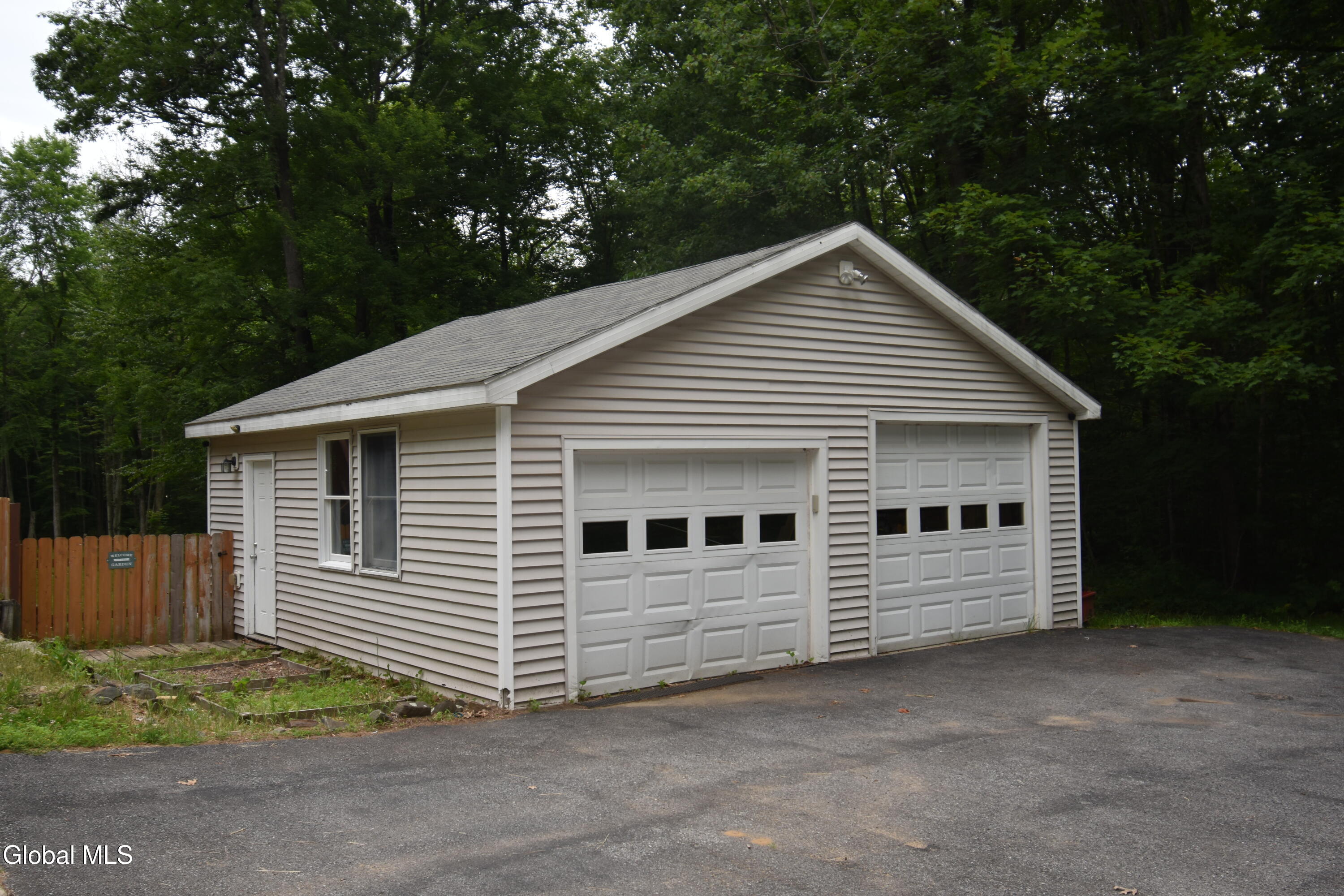52 Brightman Road Mechanicville NY 12118
