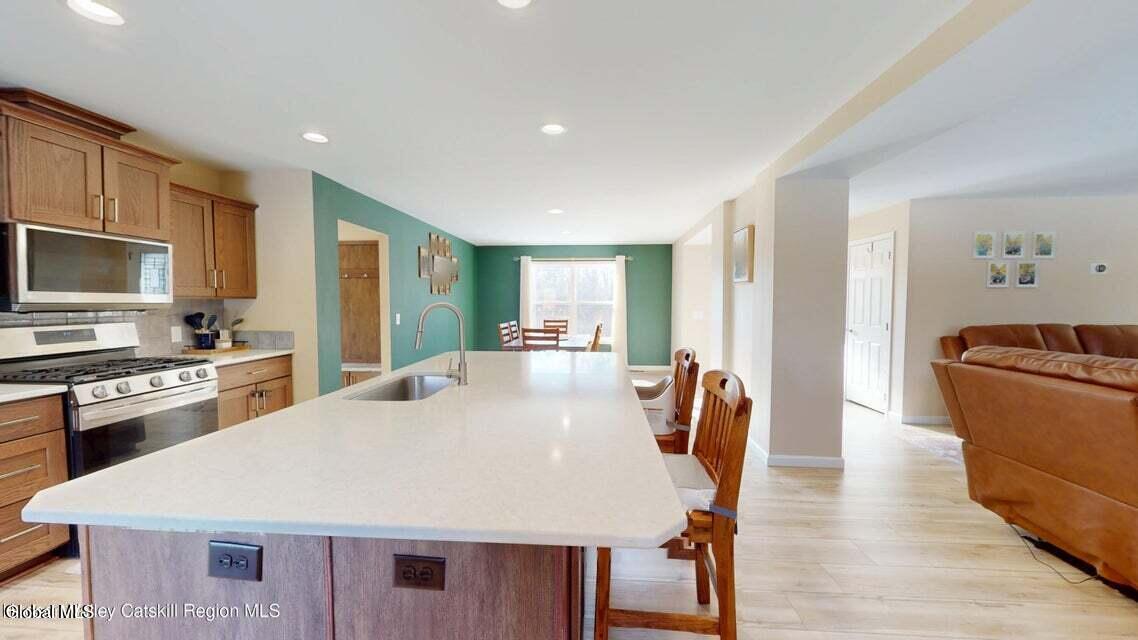 1608 Sleepy Hollow Road Athens NY 12015