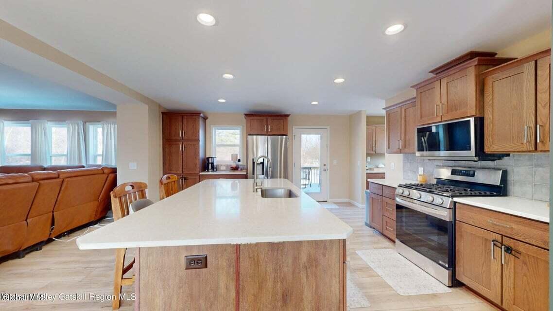 1608 Sleepy Hollow Road Athens NY 12015