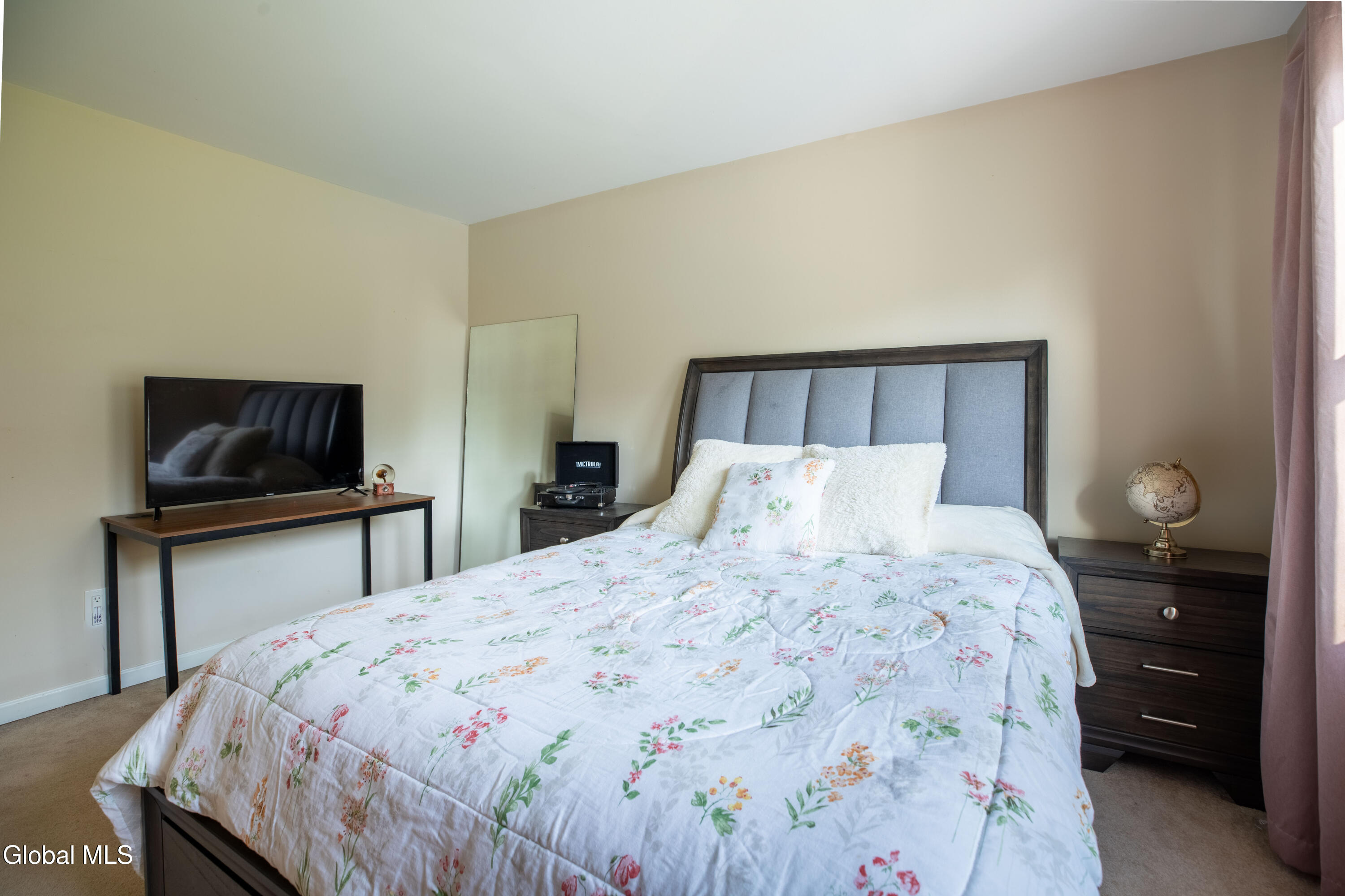 88 New Road East Greenbush NY 12061