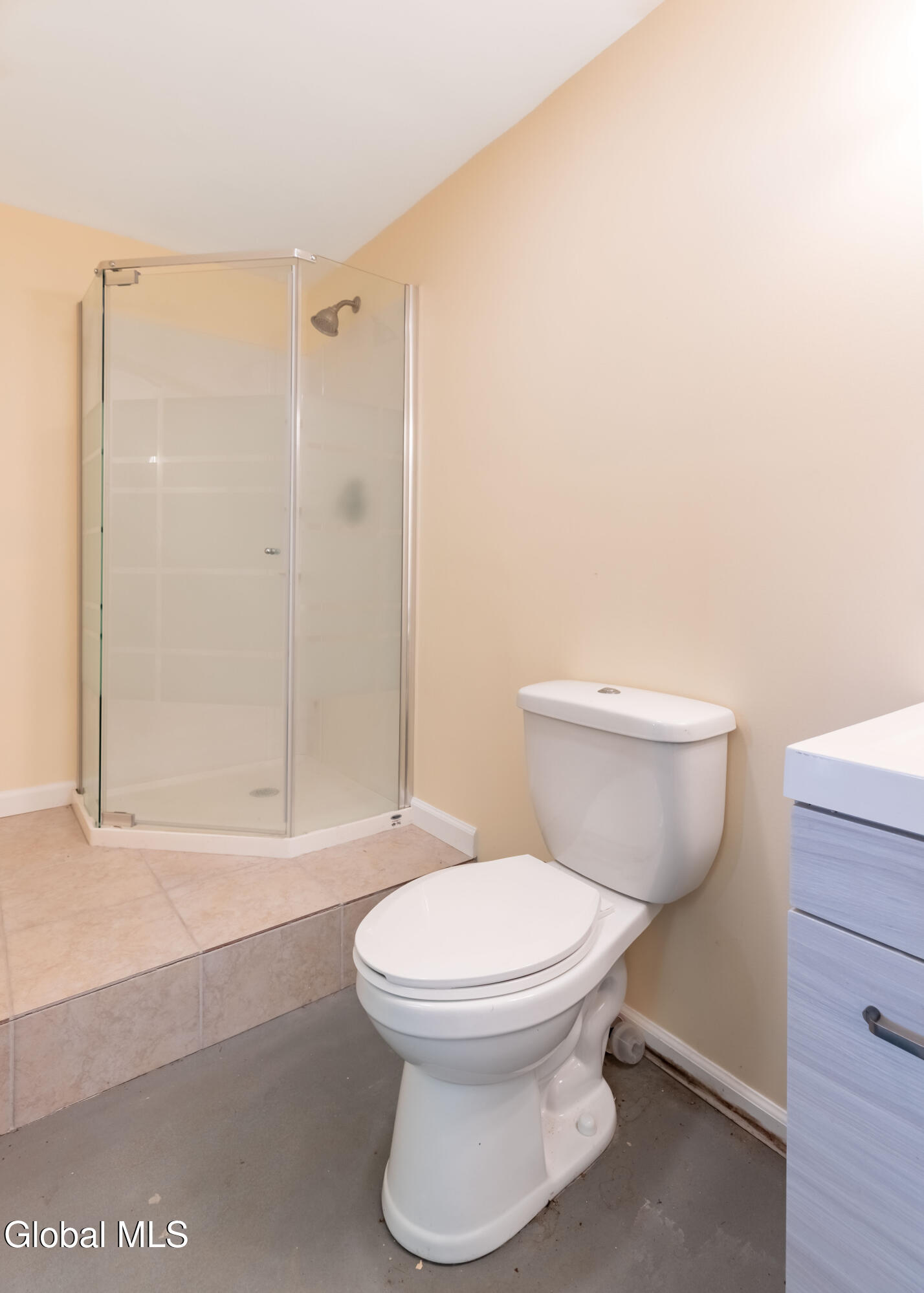 88 New Road East Greenbush NY 12061