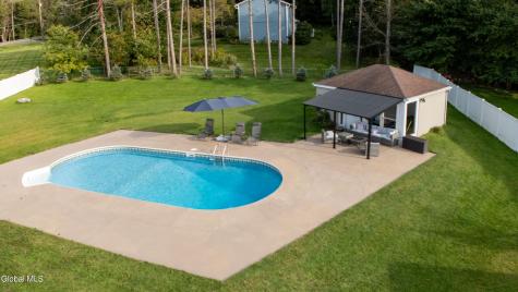 88 New Road East Greenbush NY 12061