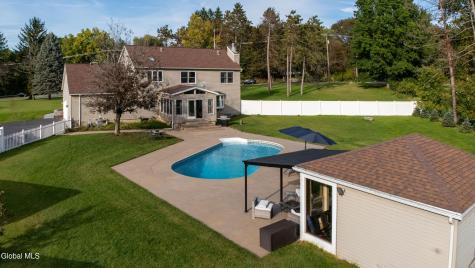 88 New Road East Greenbush NY 12061