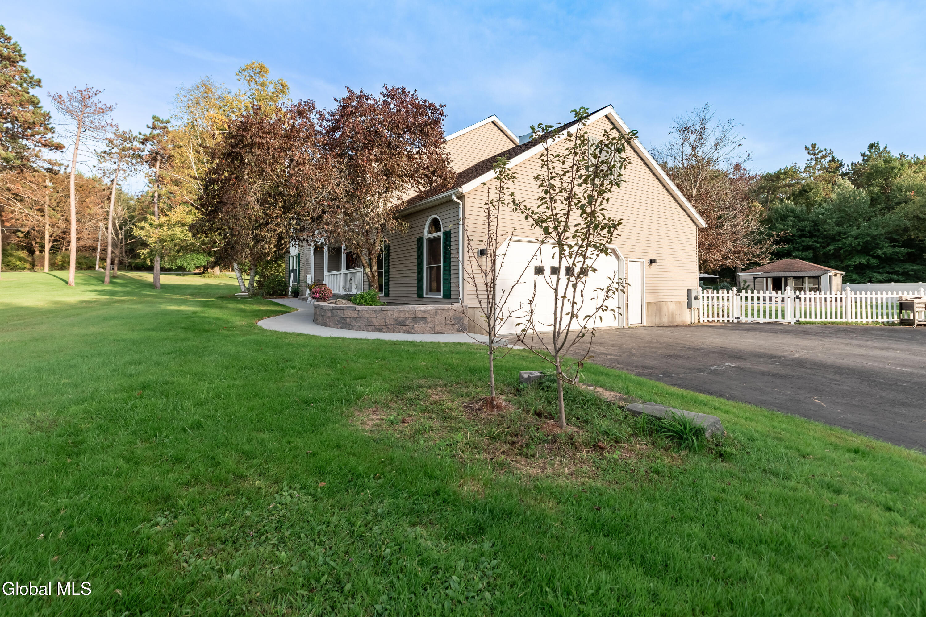 88 New Road East Greenbush NY 12061