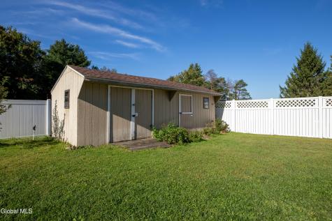 88 New Road East Greenbush NY 12061
