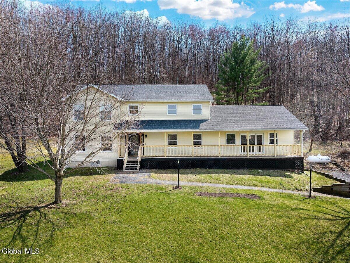 641 Knickerbocker Road Schaghticoke NY 12154