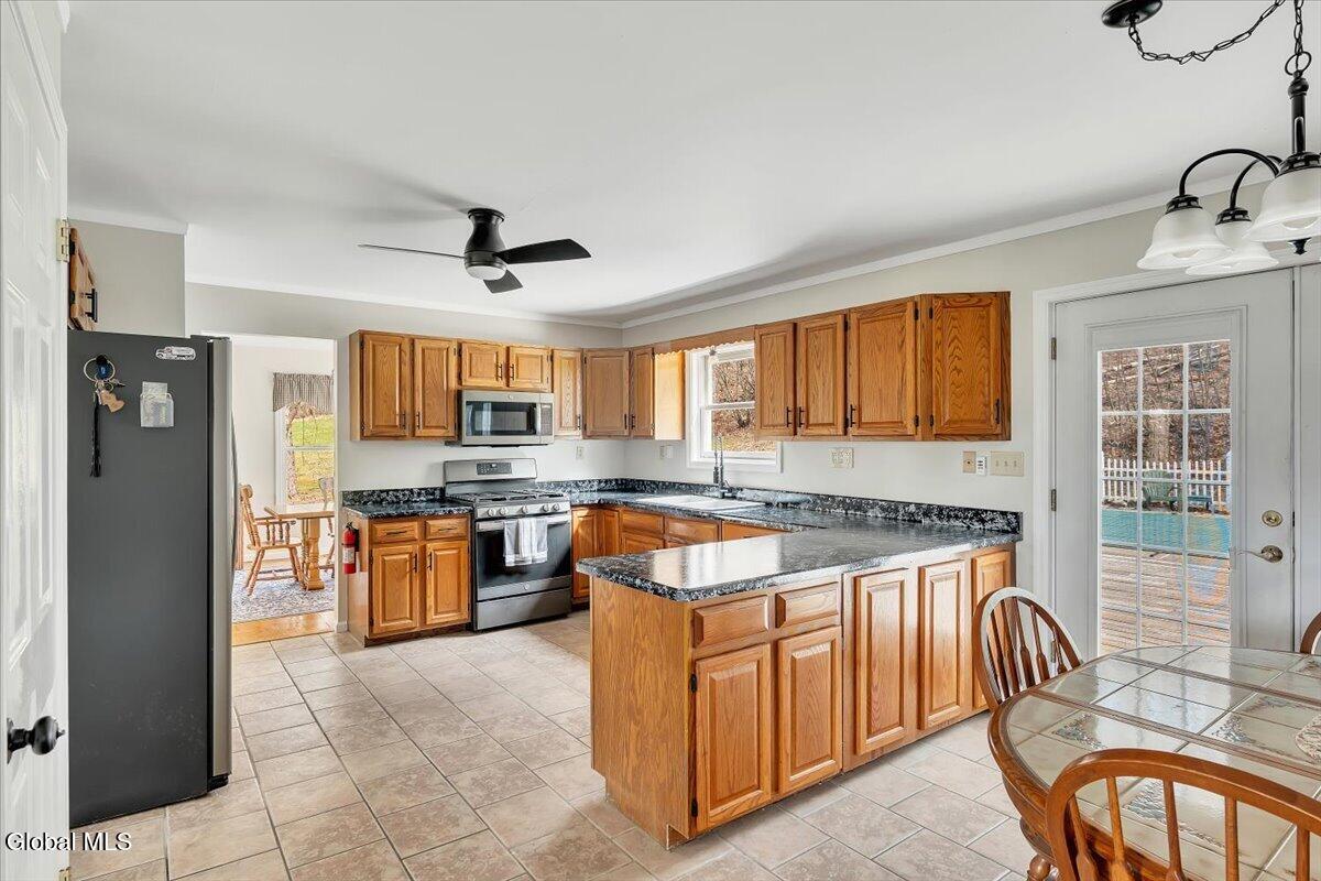 641 Knickerbocker Road Schaghticoke NY 12154