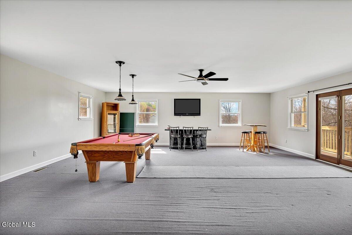 641 Knickerbocker Road Schaghticoke NY 12154