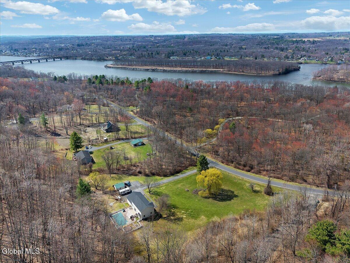 641 Knickerbocker Road Schaghticoke NY 12154
