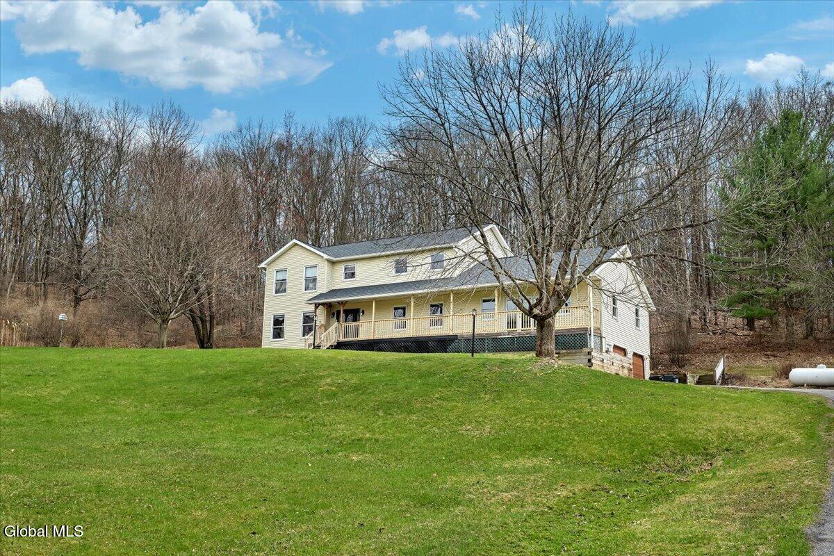 641 Knickerbocker Road Schaghticoke NY 12154