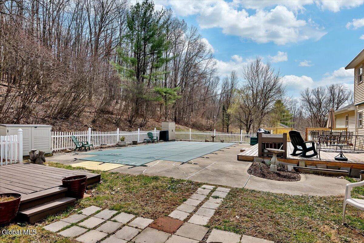 641 Knickerbocker Road Schaghticoke NY 12154