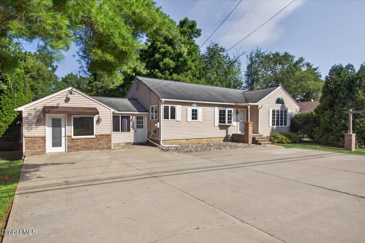 401 Hudson Avenue Mechanicville NY 12118