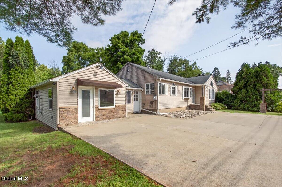 401 Hudson Avenue Mechanicville NY 12118