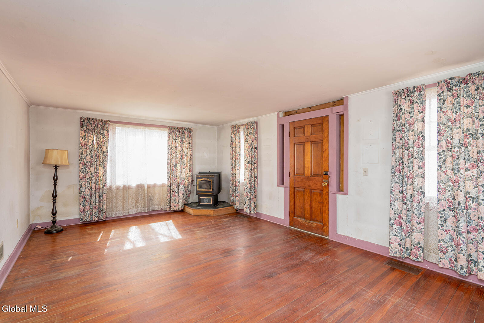 632 County Route 49 Cossayuna NY 12823