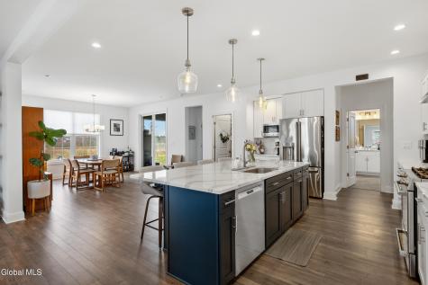 10 Penfield Drive Rexford NY 12148