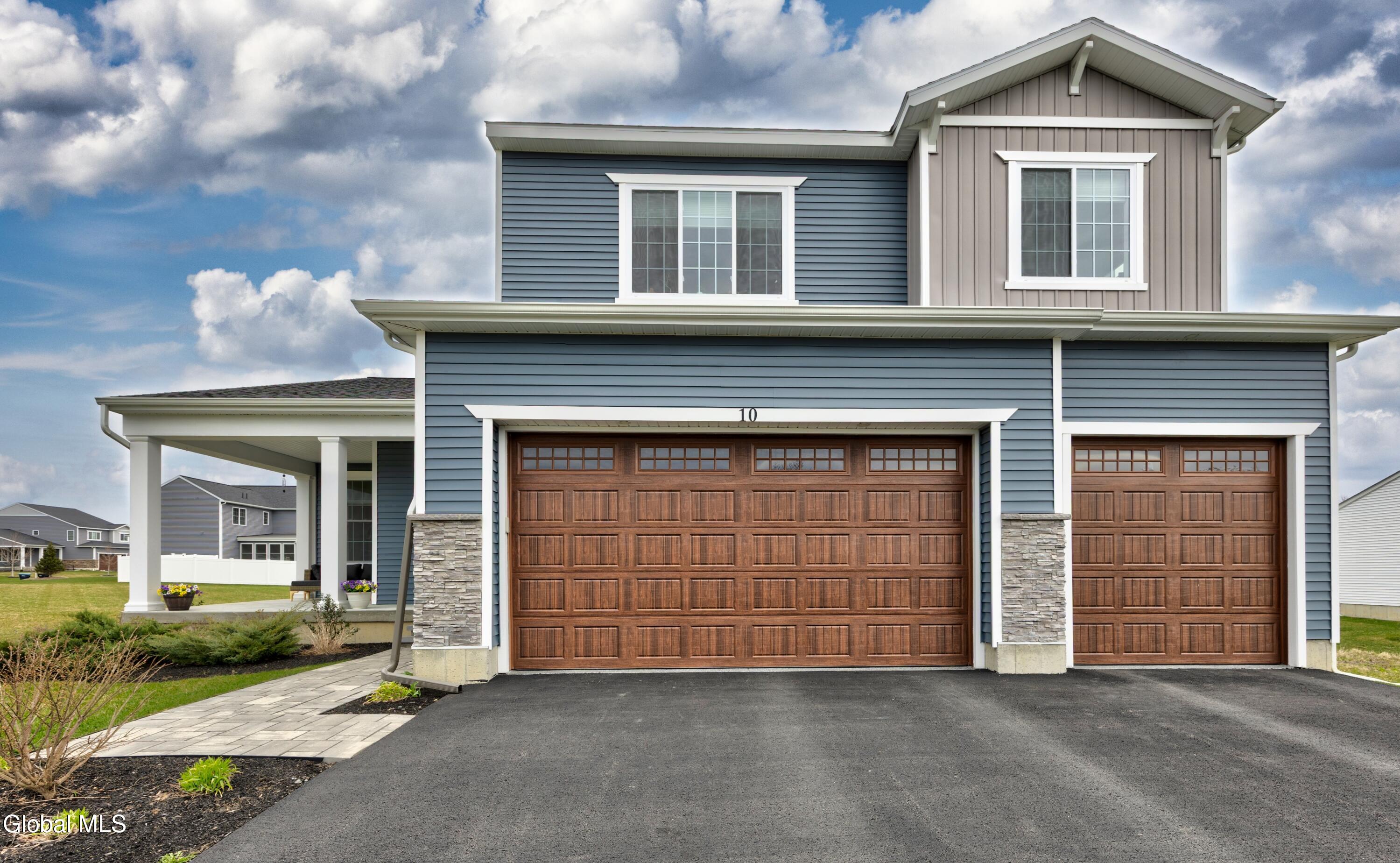 10 Penfield Drive Rexford NY 12148