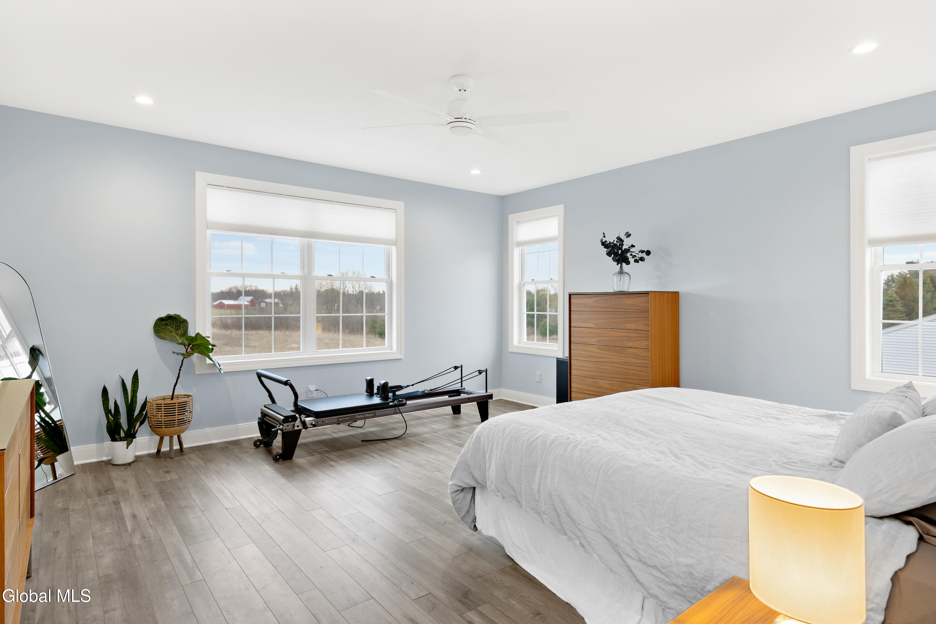 10 Penfield Drive Rexford NY 12148