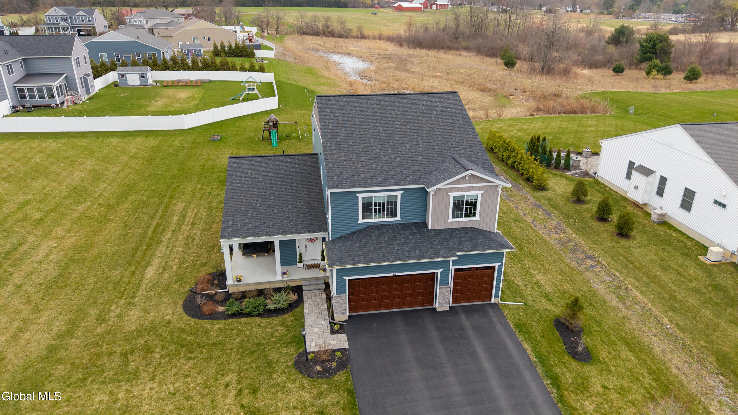 10 Penfield Drive Rexford NY 12148