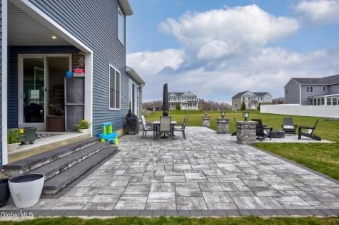 10 Penfield Drive Rexford NY 12148